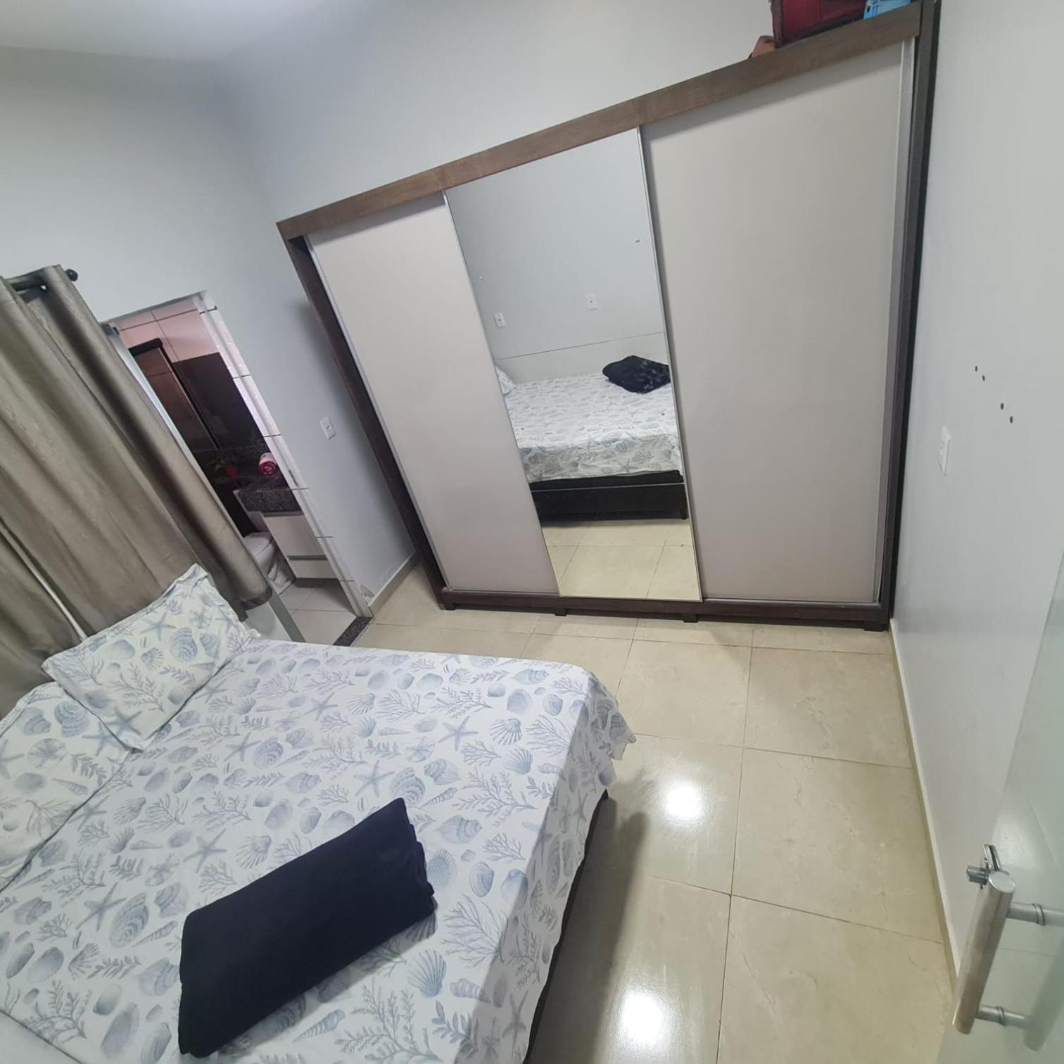 Com E Garagem No Setor 2, Area Nobre De Goiania